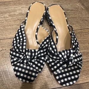 Banana republic sandals